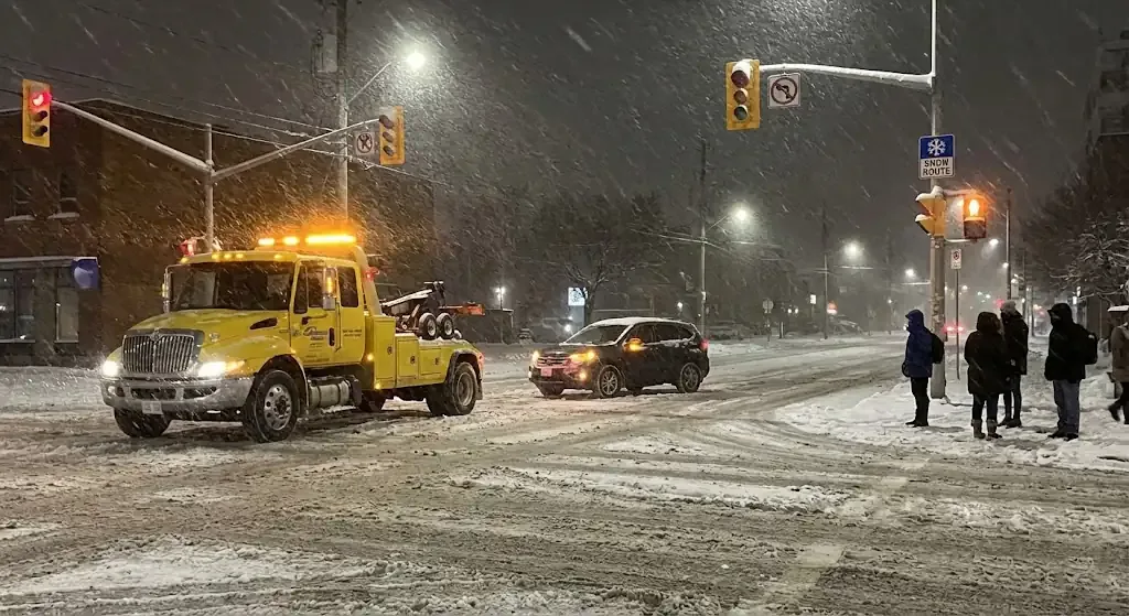 24 Hour Tow Truck Service